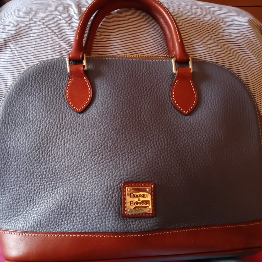 Dooney & Bourke Handbag